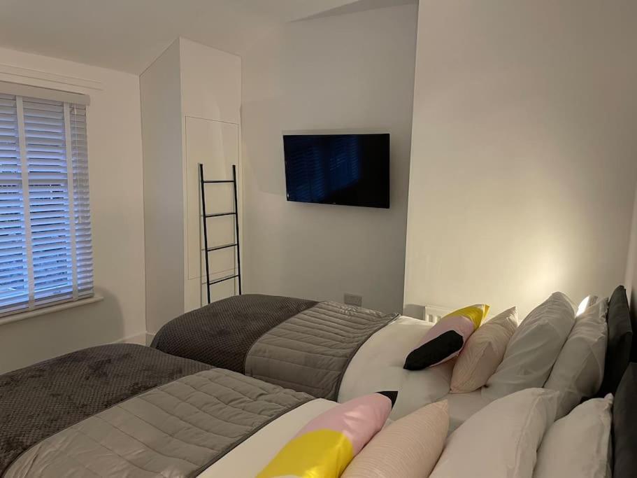 Holiday home Hill Garth - Luxury 2 Bed With Wood Burning Hot Tub